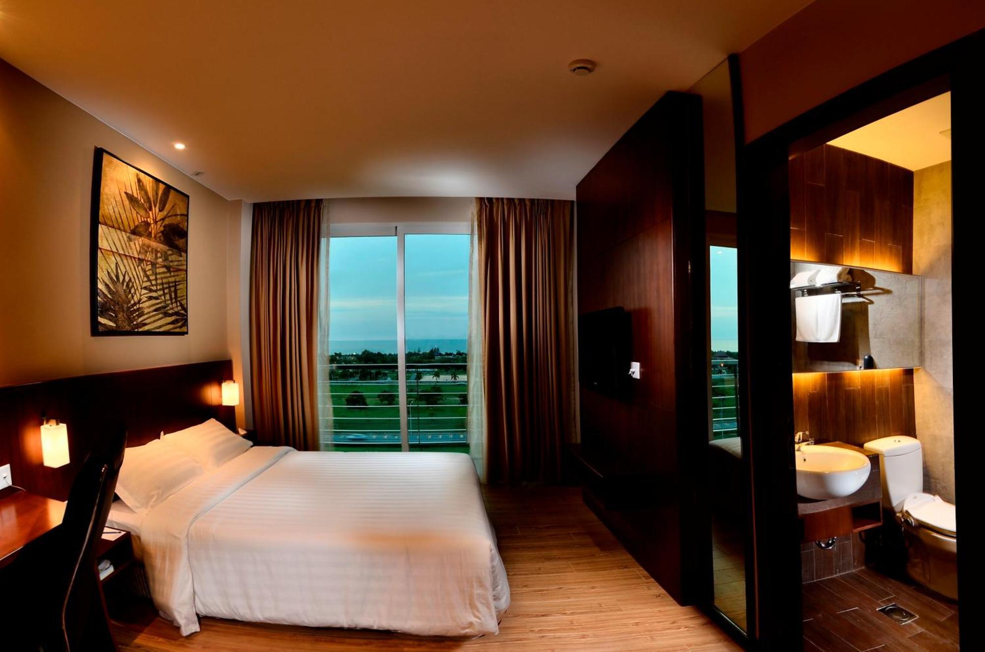 Roomz Hotel Seria ห้อง รูปภาพ