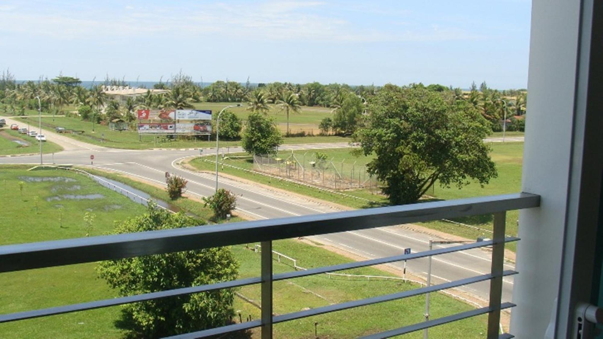 Roomz Hotel Seria ห้อง รูปภาพ
