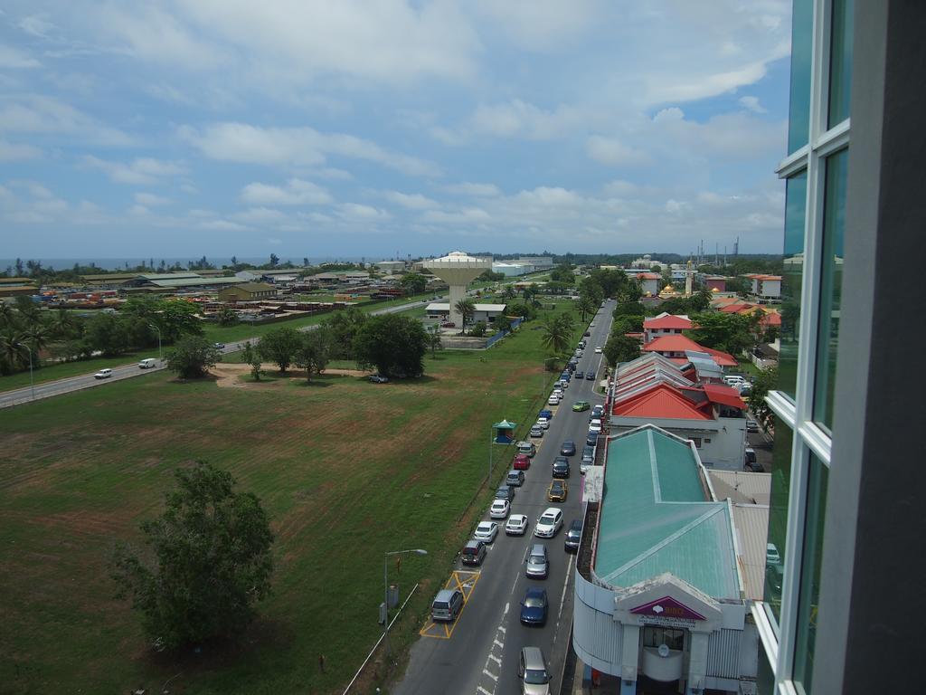 Roomz Hotel Seria ภายนอก รูปภาพ